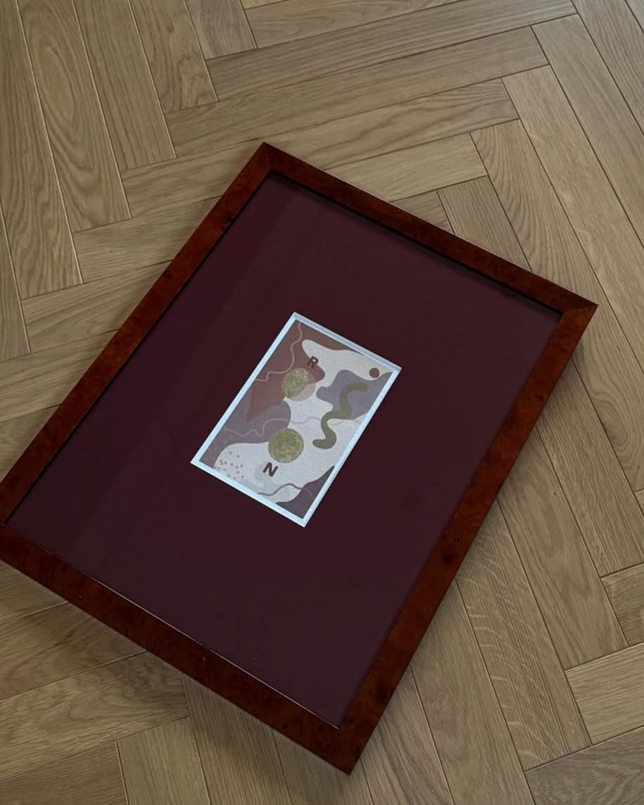 Burgundy Linen Passe-partout